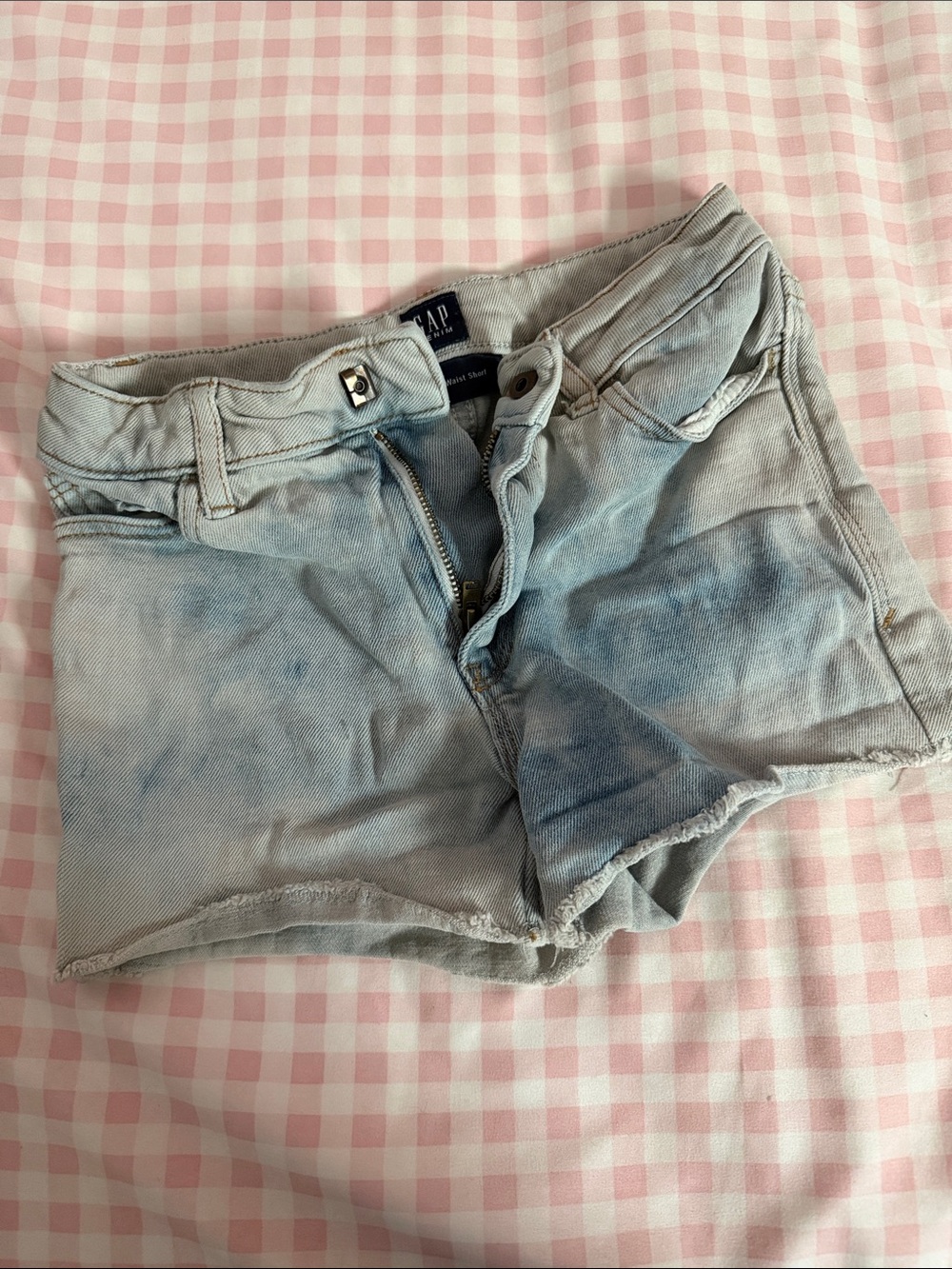 GAP Light Wash Denim Shorts with Faded Blue Accents